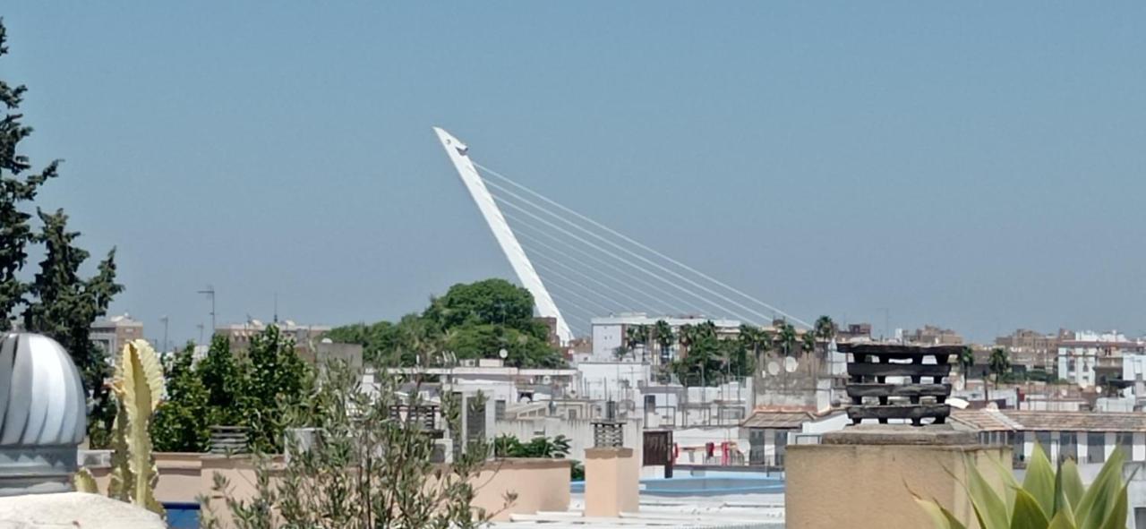 Apartamento Casco Historico Con Atico. Apartment Seville Luaran gambar